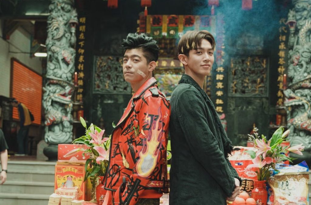 乩身好看嗎